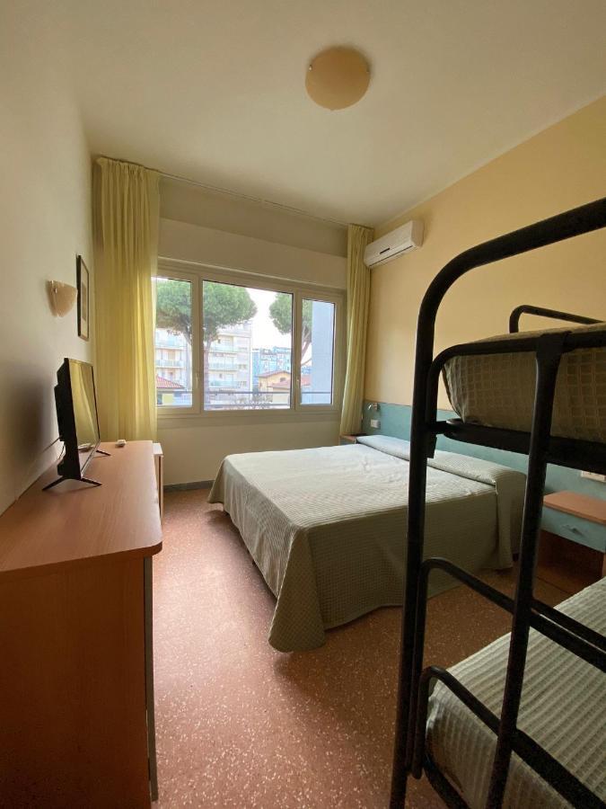 Roxy Hotel 3*