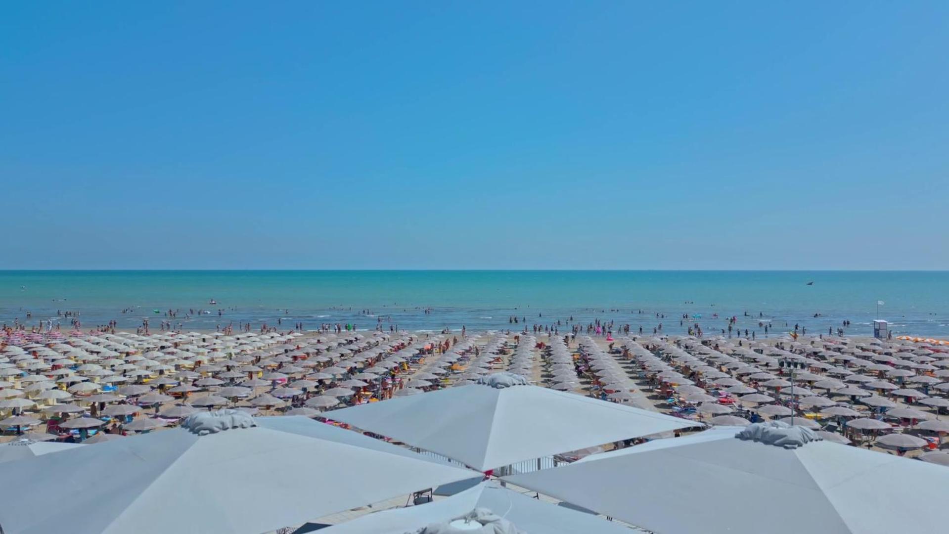 Roxy 3* Cervia