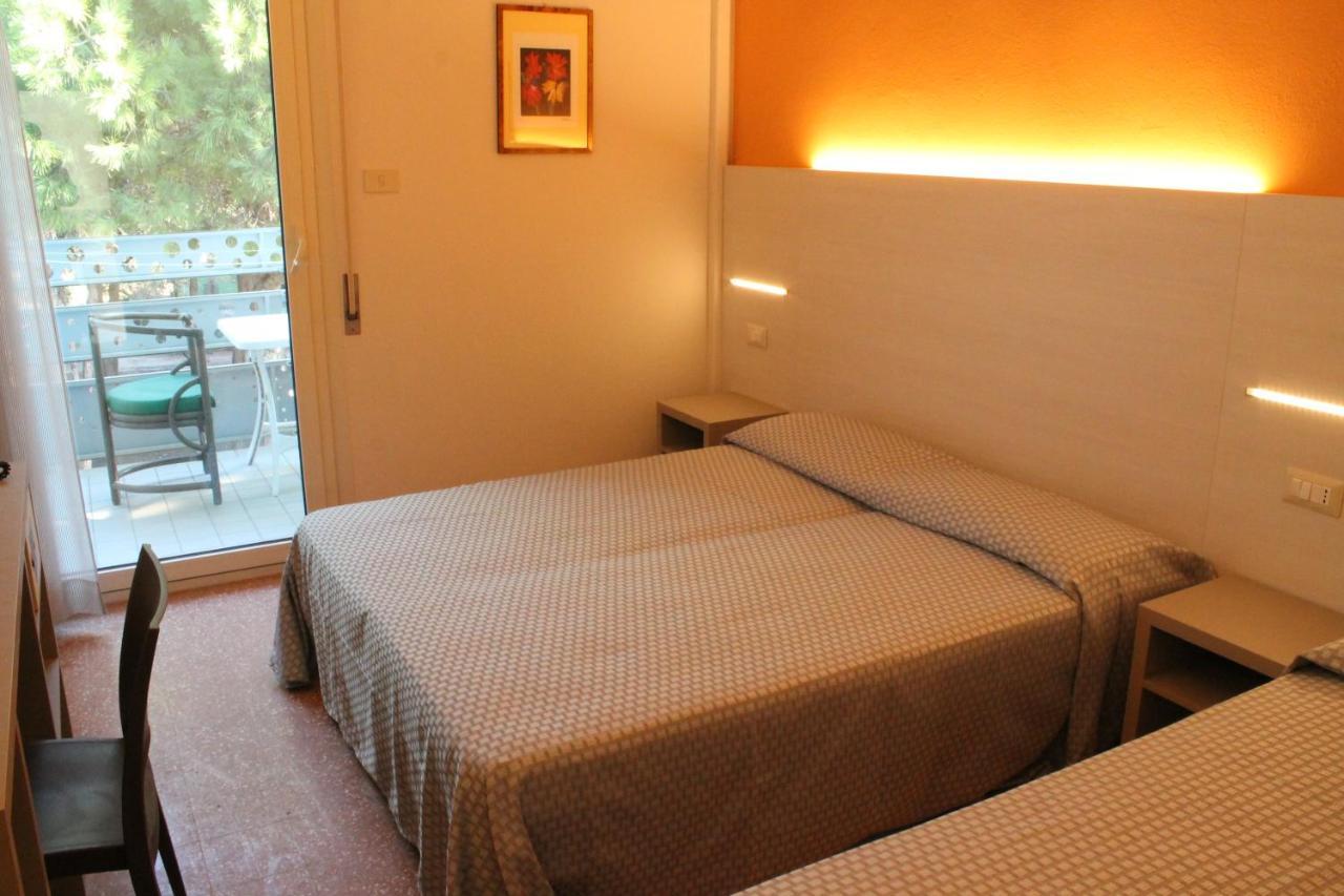 Roxy Hotel 3*